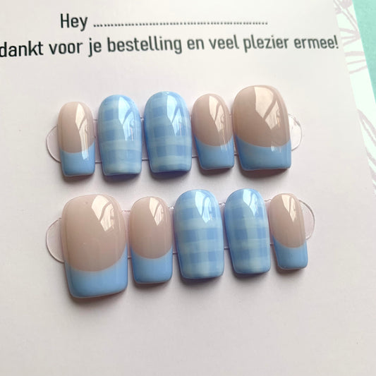 Plaided blue